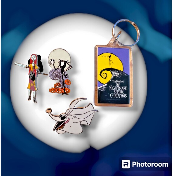 VTG Disney Park Nightmare B4 Christmas Jack Sally (dangle arm) Zero Pin Keychain - Picture 1 of 7